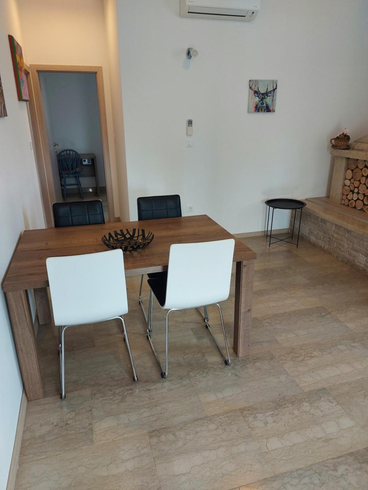 Guest House Flora Pazin Rom bilde